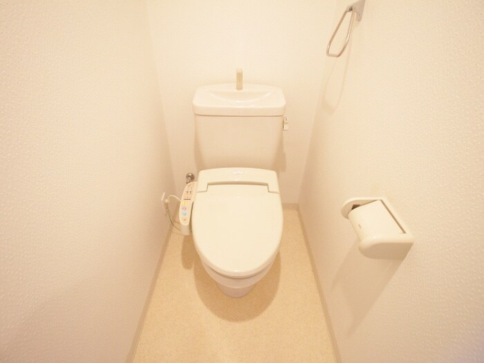 物件内観写真13　(トイレ)