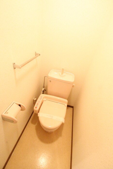 物件内観写真9　(トイレ)