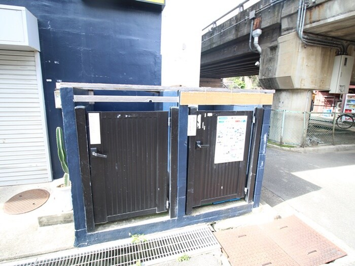 物件外観写真3　(建物設備)