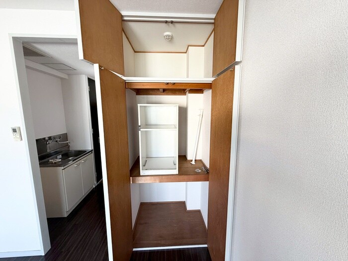 物件内観写真16　(収納)