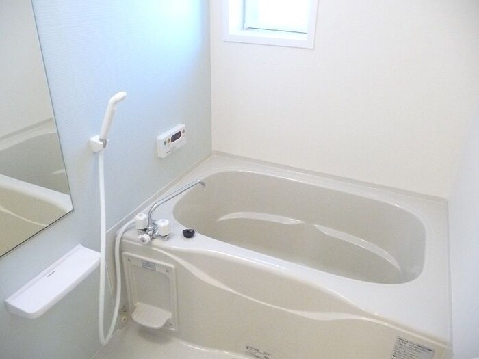 物件内観写真5　(バス／シャワールーム等)