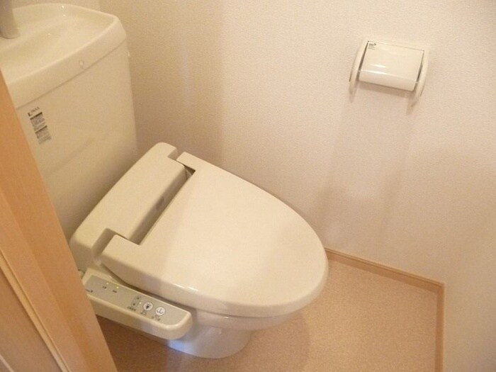 物件内観写真6　(トイレ)