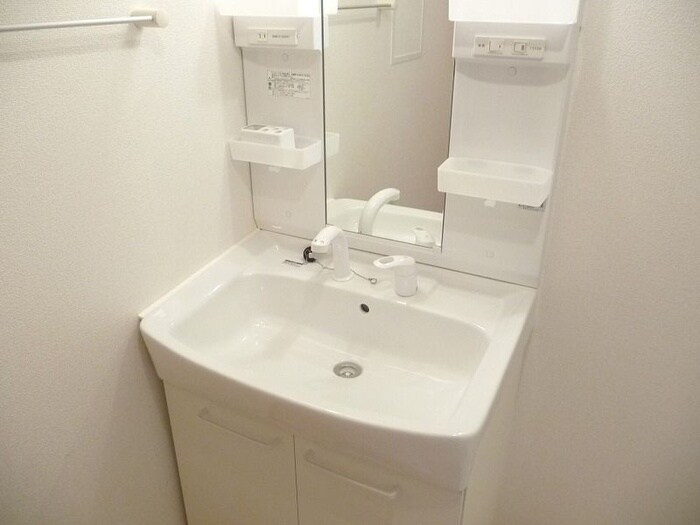 物件内観写真7　(洗面)