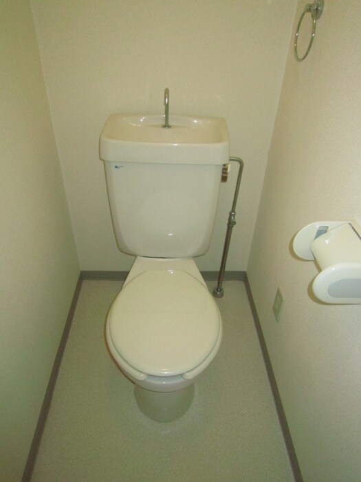 物件内観写真13　(トイレ)