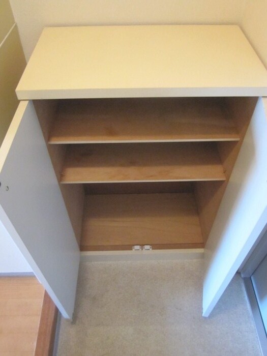 物件内観写真13　(靴箱)