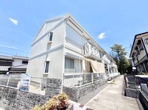 カルチェ東香里の外観写真