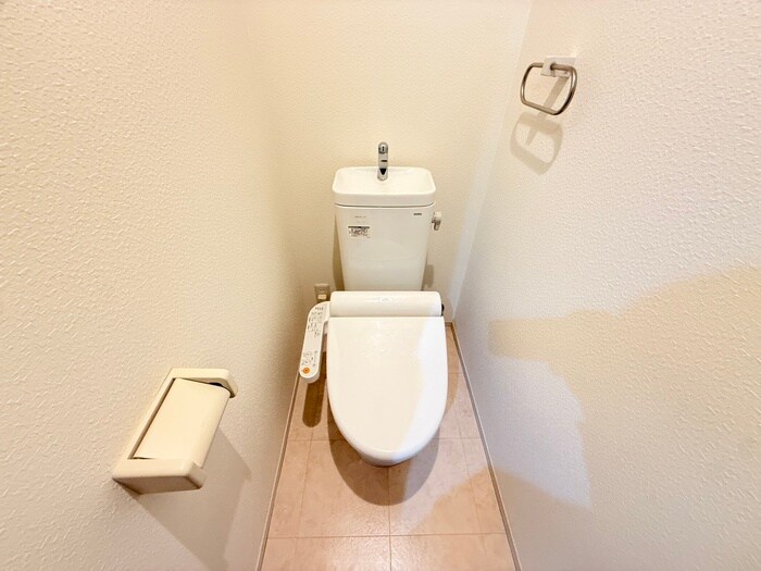 物件内観写真10　(トイレ)