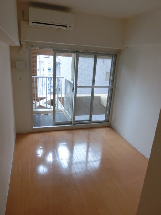 物件内観写真6　(居室)