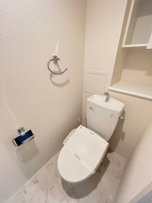 物件内観写真9　(トイレ)