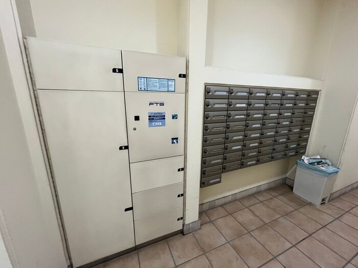 物件外観写真4　(建物設備)