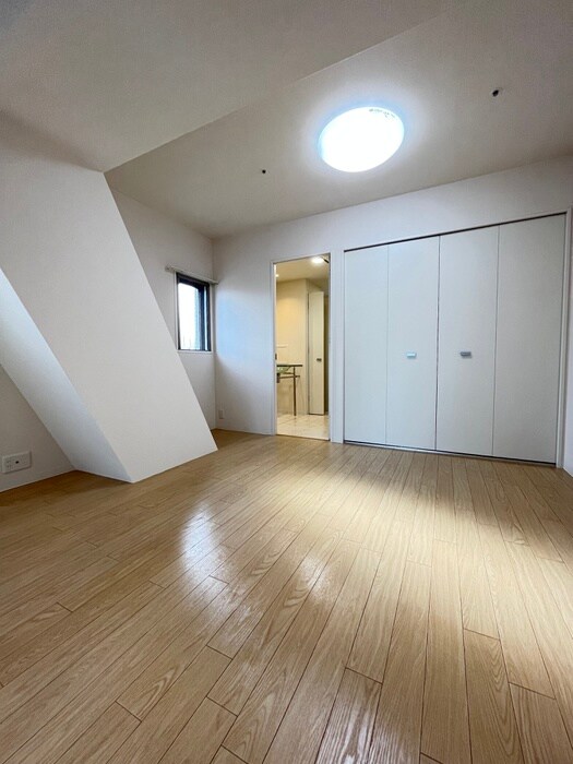 物件内観写真17　(居室)