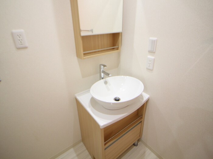 物件内観写真9　(洗面)