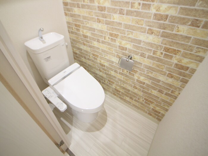 物件内観写真12　(トイレ)