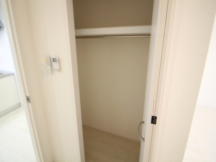 物件内観写真13　(収納)
