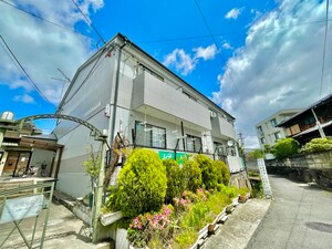 エスポワ－ル中尾Ｂ棟外観写真