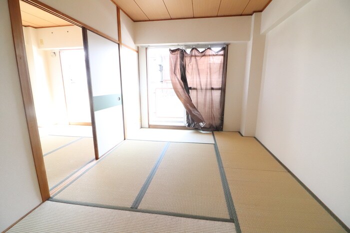 物件内観写真12　(居室)