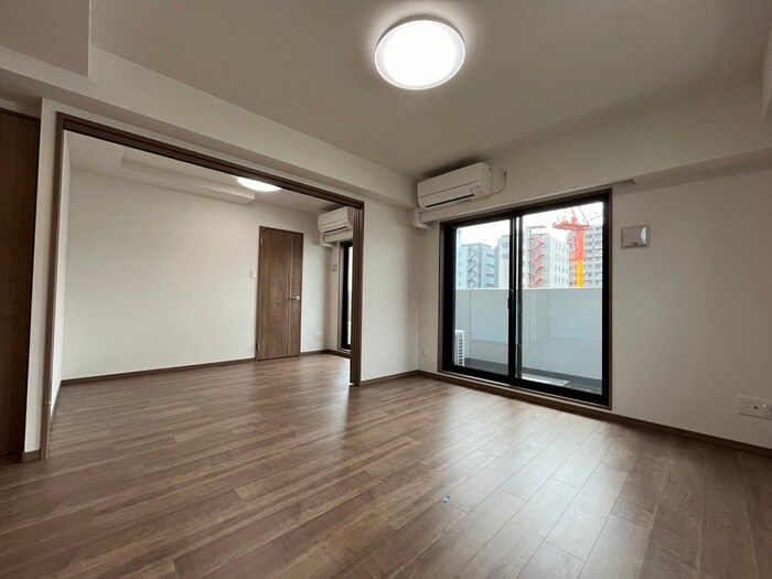 物件内観写真3　(居室)