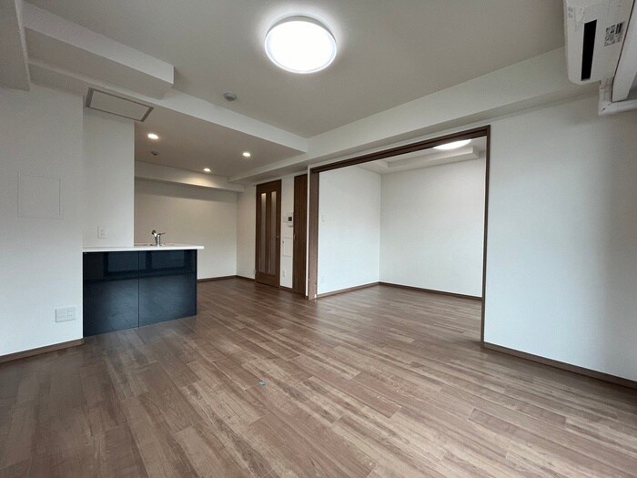 物件内観写真4　(居室)