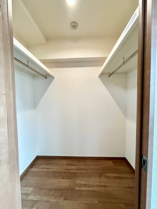 物件内観写真9　(収納)