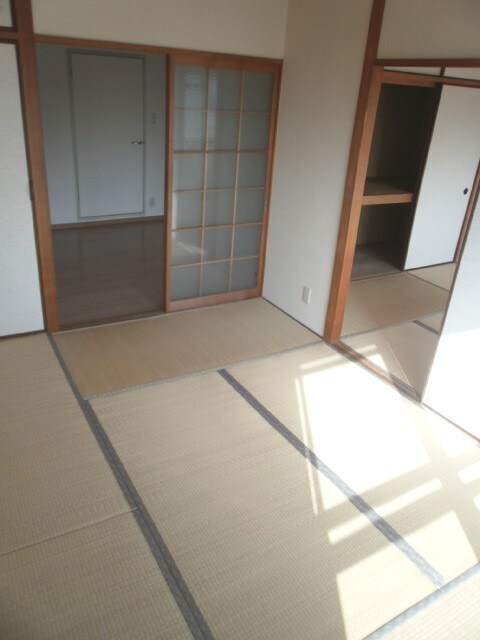 物件内観写真6　(内観写真)