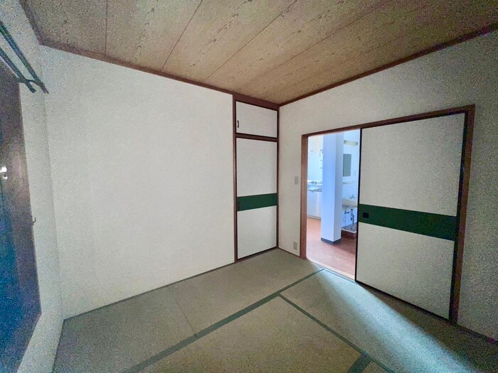 物件内観写真18　(居室)