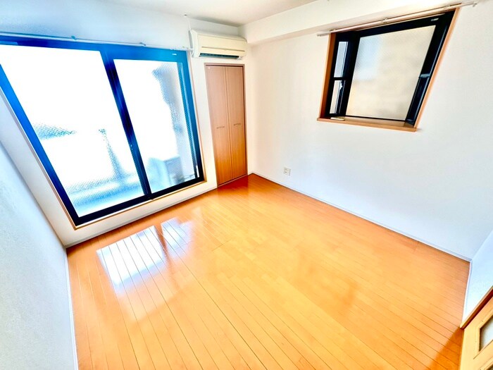 物件内観写真9　(居室)