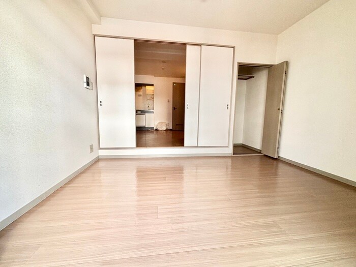 物件内観写真13　(居室)