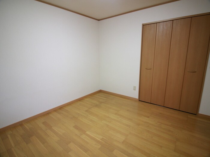 物件内観写真13　(居室)