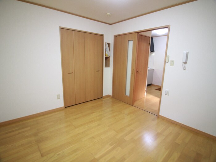 物件内観写真18　(居室)