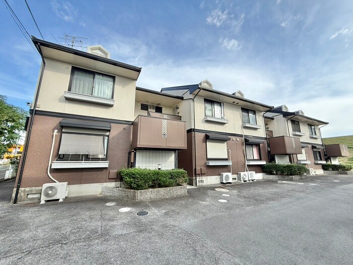 サンメゾンの物件外観写真