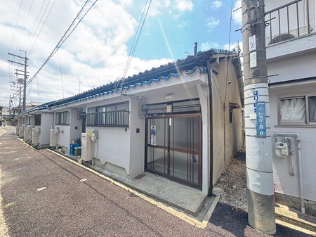 小山５丁目　テラスハウス外観写真