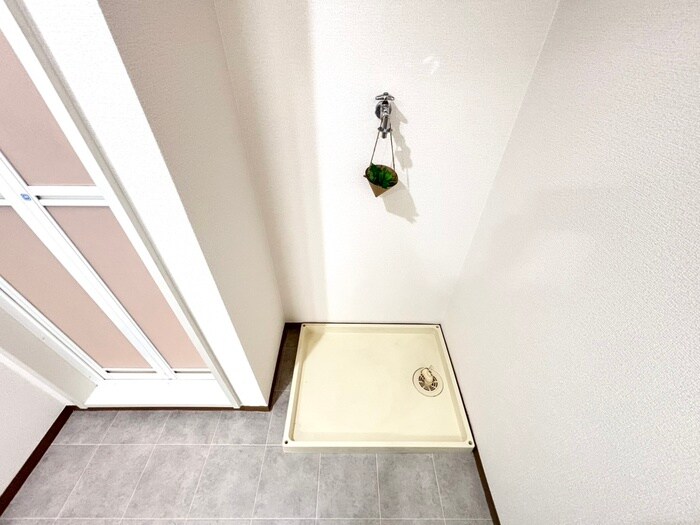 物件内観写真20　(洗濯機置場)