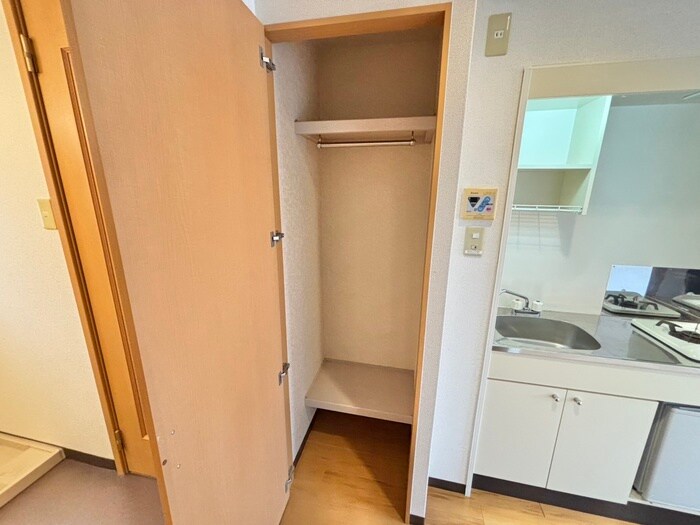 物件内観写真19　(収納)