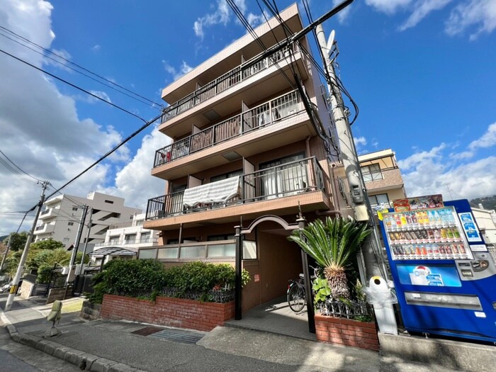 物件外観写真4　(外観写真)