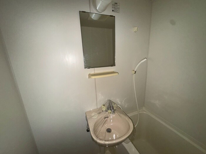 物件内観写真12　(洗面)