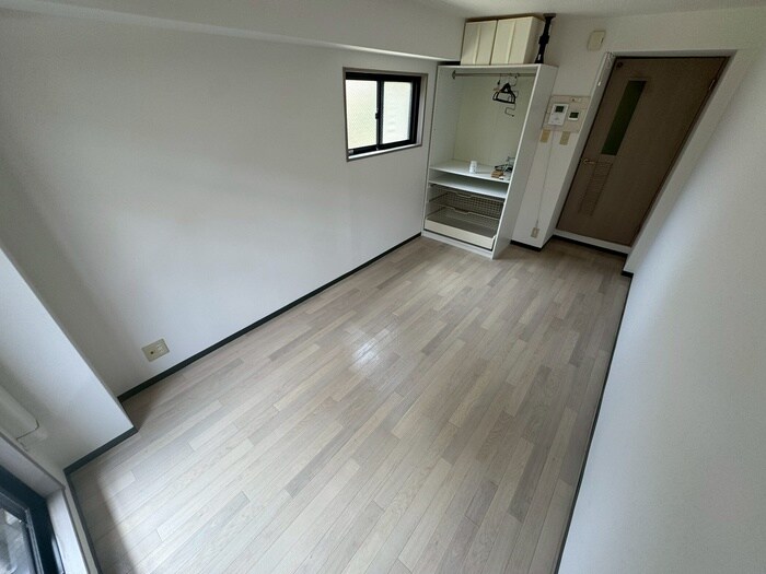 物件内観写真21　(居室)