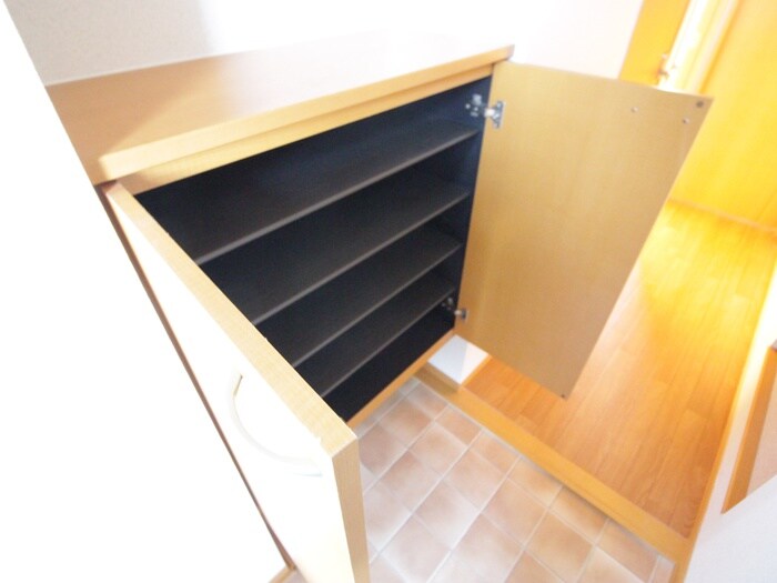 物件内観写真19　(靴箱)