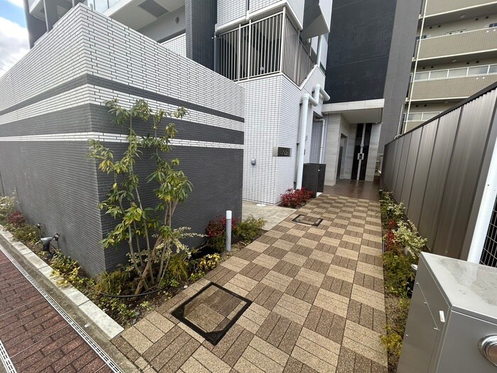 物件外観写真2　(外観写真)