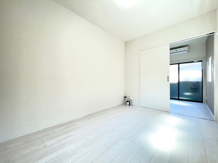 物件内観写真10　(居室)