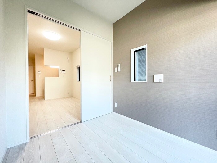 物件内観写真10　(居室)