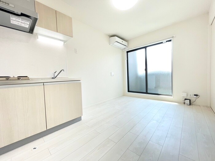 物件内観写真10　(内観写真)