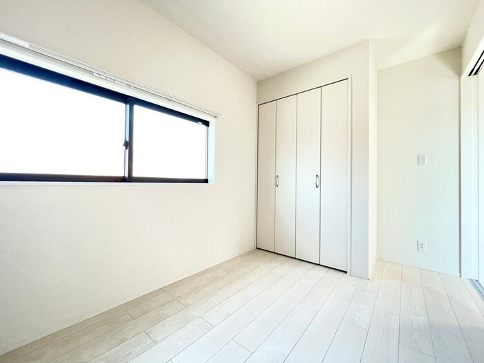 物件内観写真12　(居室)