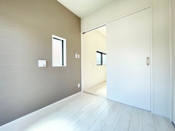 物件内観写真13　(居室)