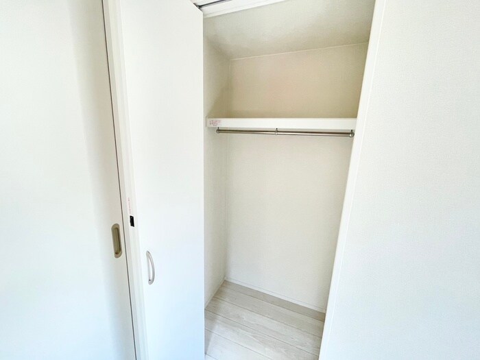物件内観写真18　(収納)