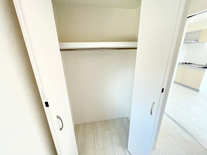 物件内観写真18　(収納)