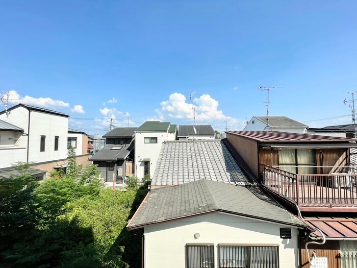 物件内観写真22　(室内からの展望)