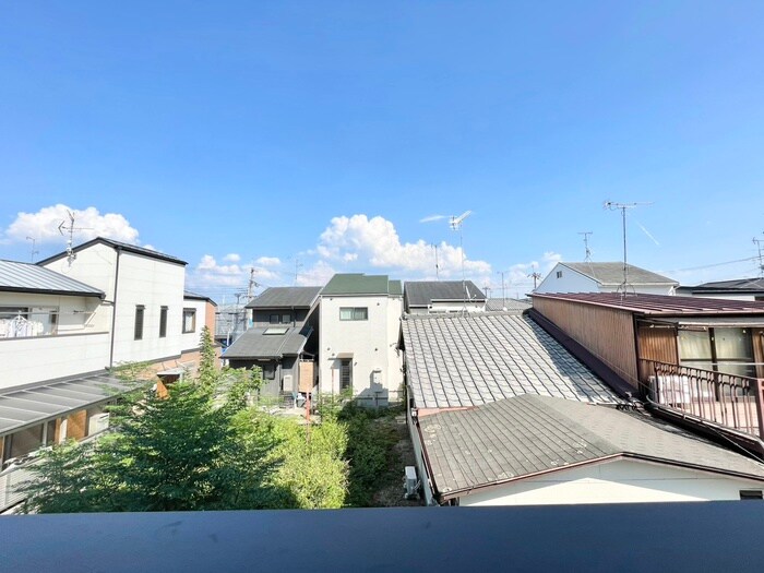 物件内観写真22　(室内からの展望)