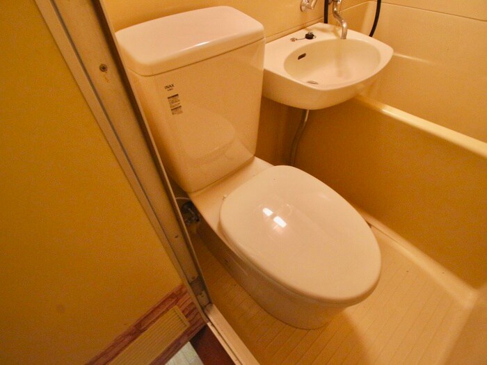 物件内観写真11　(トイレ)