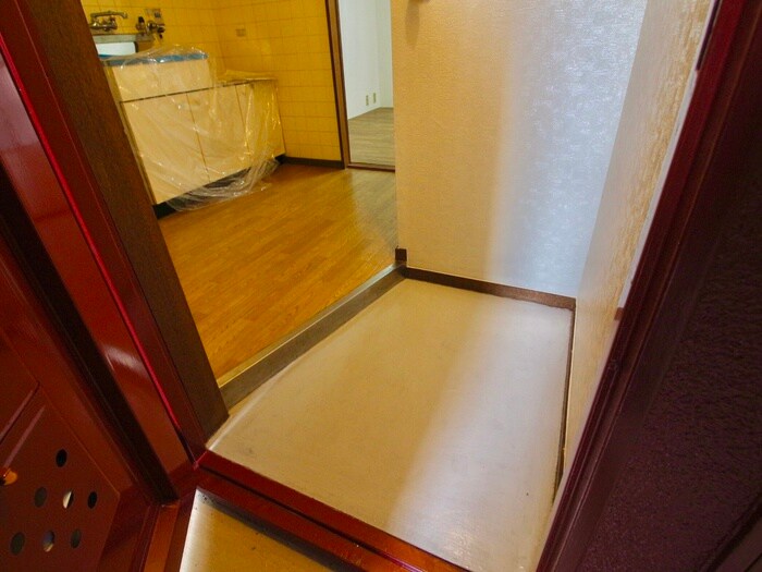 物件内観写真14　(玄関)