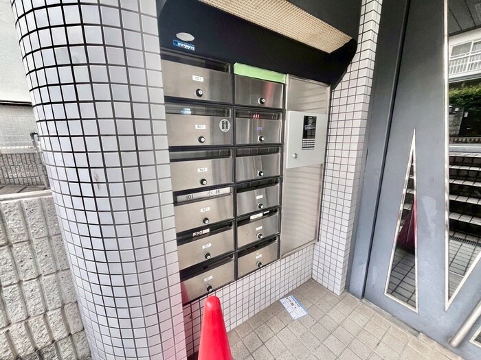 物件外観写真4　(建物設備)